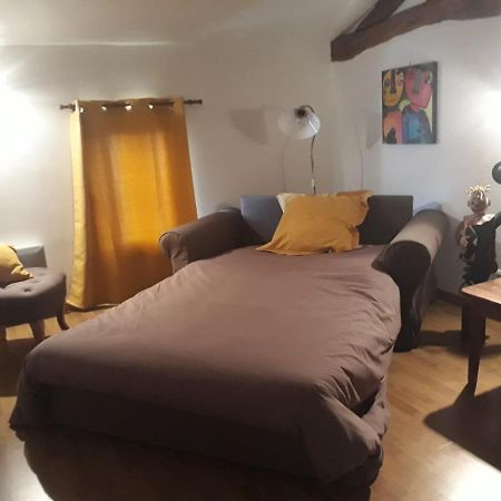 Maison De Campagne Avec Cheminee Et Exterieur La Neuville-aux-Bois Exterior foto